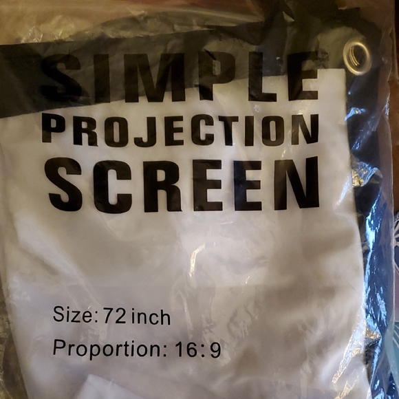 Simple Projection Screen 72 Inch - Picture 1 of 2